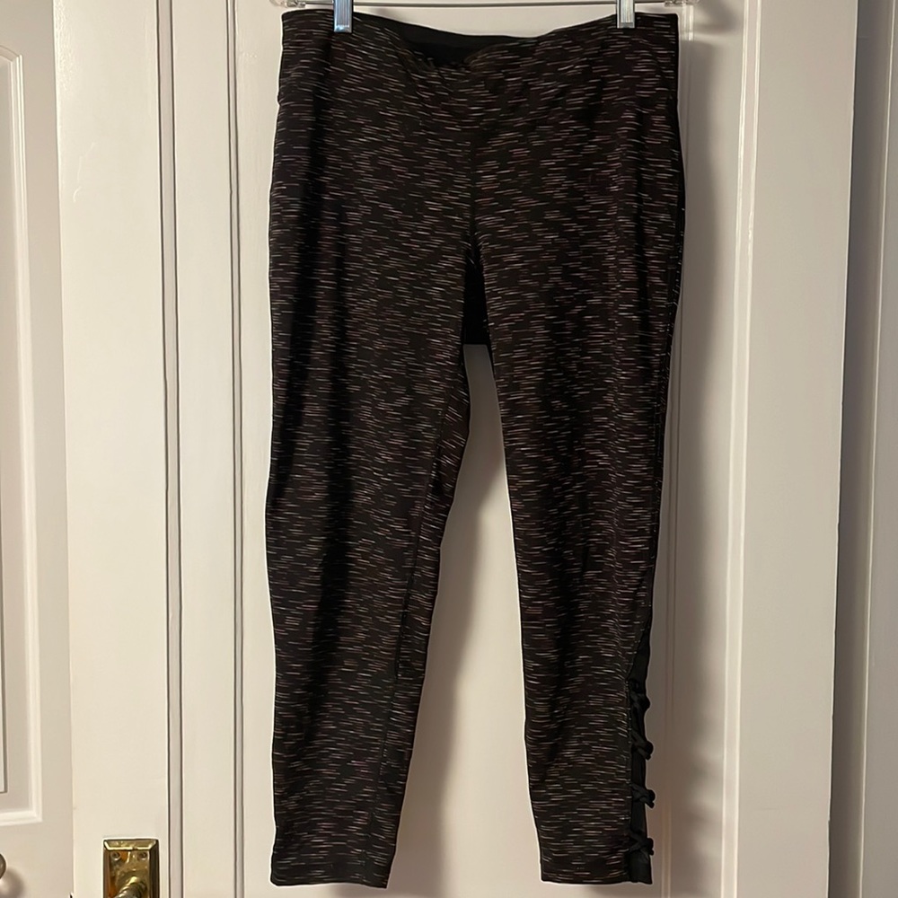 Ideology Size L Black Space Dye Workout Leggings Mesh Side Panels Athletic Activ